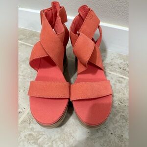 UGG Women's Ileana Ankle Wedge Sandal In Vibrant Coral Color (Size 10).
